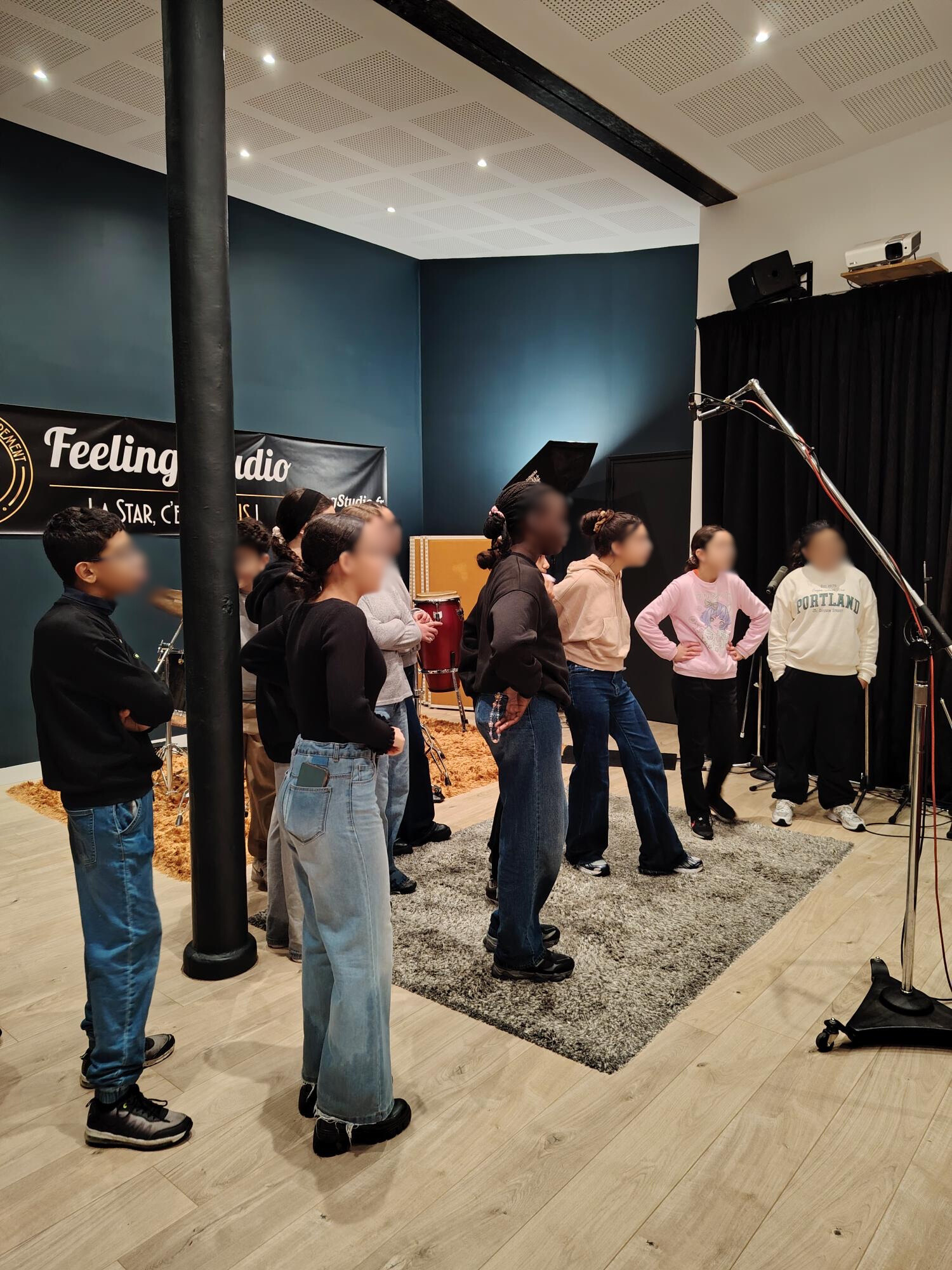 2081b8a8-1af1-4436-bf88-e6369da685db 2081b8a8-1af1-4436-bf88-e6369da685db