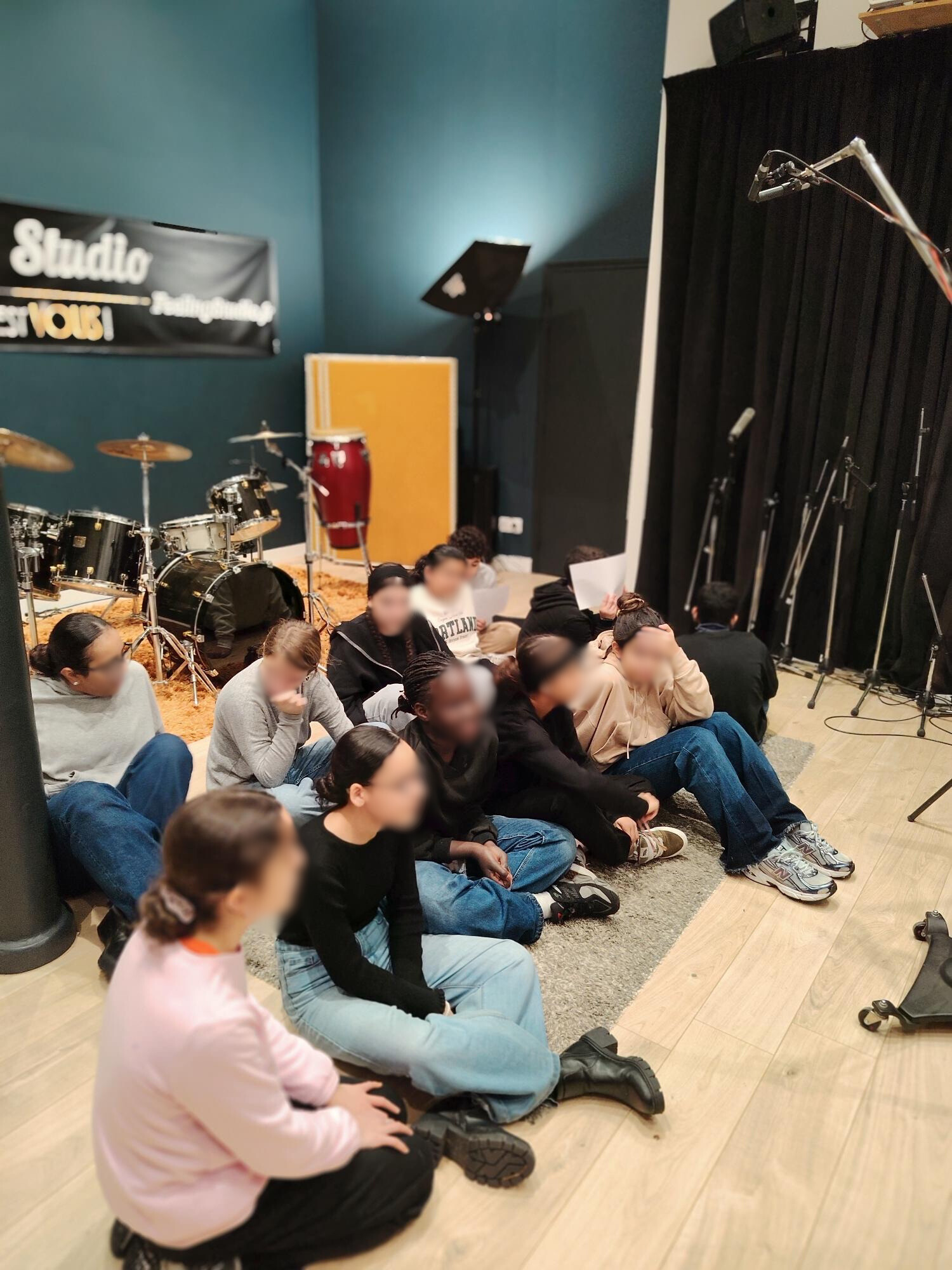 8977d862-3d1f-4ea9-b861-2e714ea0b4f8 8977d862-3d1f-4ea9-b861-2e714ea0b4f8