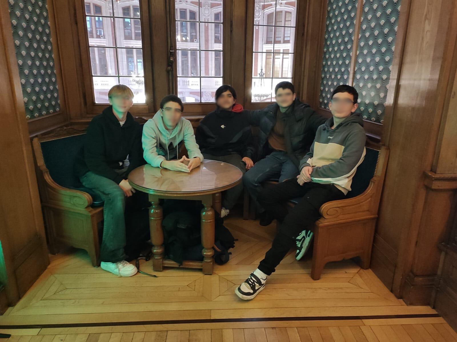 3daf1c7f-8202-4465-89ce-bff24e675aef 3daf1c7f-8202-4465-89ce-bff24e675aef